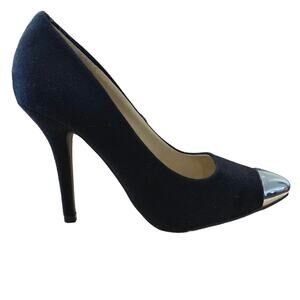 Heart In D shoes black 4“‎ heels silver metallic cap toe size 7 faux suede